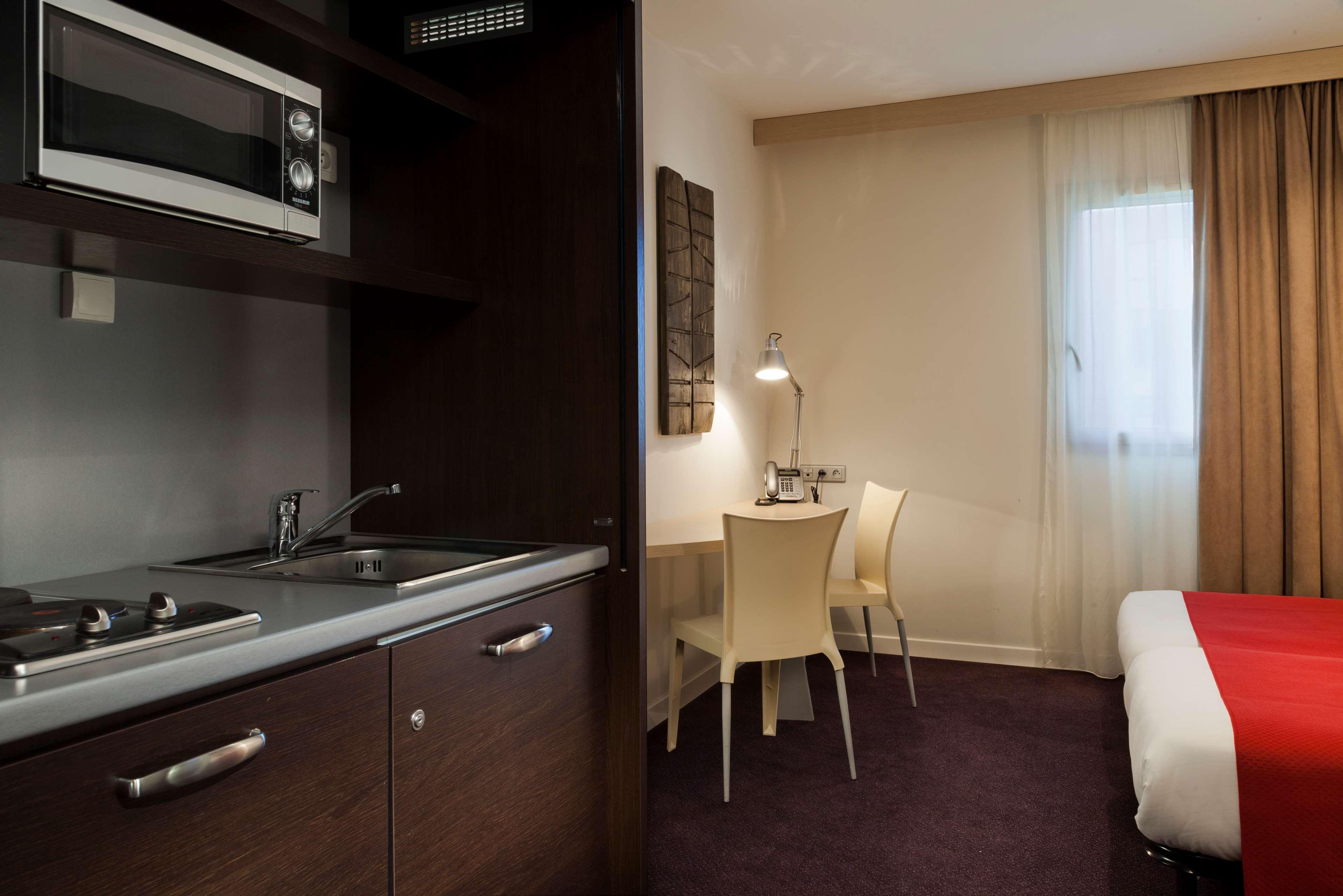 Sure Hotel By Best Western Nantes Beaujoire Екстер'єр фото